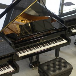 Steinway & Sons B-211 von 1974 in Schwarz glänzend