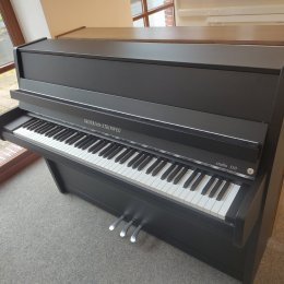 Grotrian-Steinweg 110 Studio von 2018 in Schwarz matt